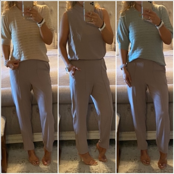 New🍁Beautiful back button blousy top - Picture 2 of 7